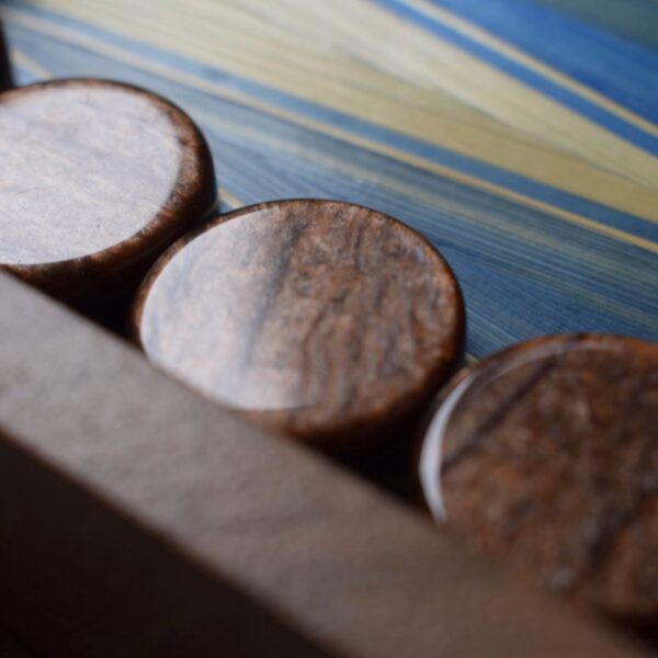 Backgammon en marqueterie de paille contemporaine